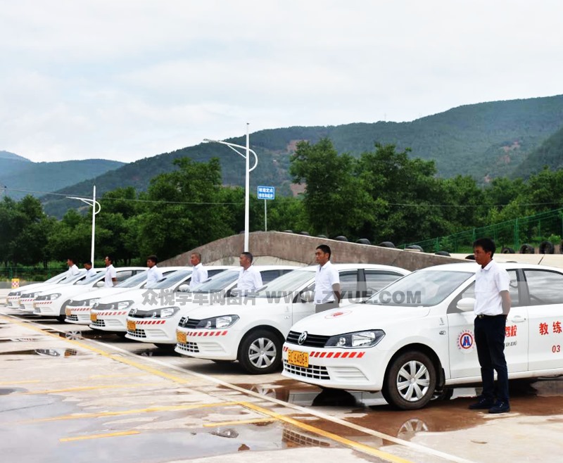 ��˳��Уѵ������